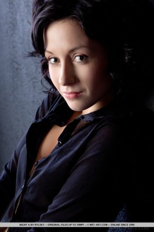 night-a-tarema-01 thefappeningblog.com.jpg