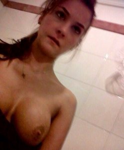 Catalina Gómez 11 - The Fappening Blog.jpg