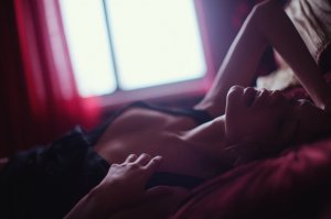 Ekaterina Zueva Naked 1 - The Fappening Blog.jpg