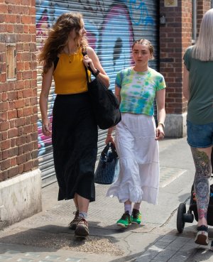 Maisie_Williams_out_in_Central_London_08-14-2024__16_.jpg