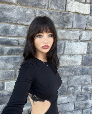 Malina Weissman 793.jpg