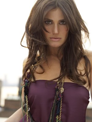 740full-idina-menzel (5).jpg