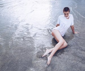 Serinda Swan Sexy 1 - The Fappening Blog.jpg