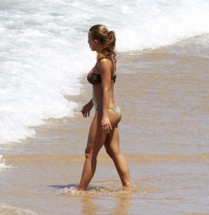 Laura Figueiredo affykujhj.jpg