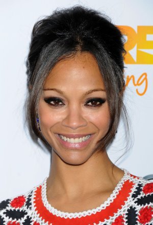 Zoe-Saldana-at-The-Trevor-Projects-2011-in-Los-Angeles-8.jpg