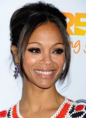 Zoe-Saldana-at-The-Trevor-Projects-2011-in-Los-Angeles-15.jpg