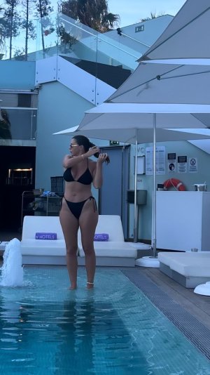 imogen_thomas's instagram 2023-9-18 story (1).jpg