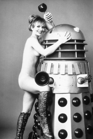 Katy Manning_01_465.jpg