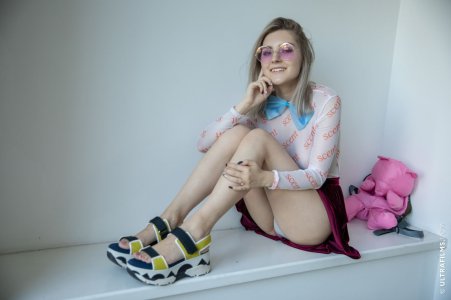 0015-04 thefappeningblog.com.jpg