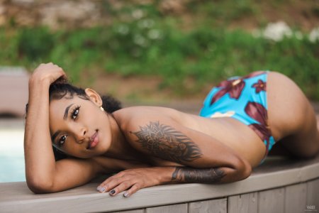 0004-09 thefappeningblog.com.jpg