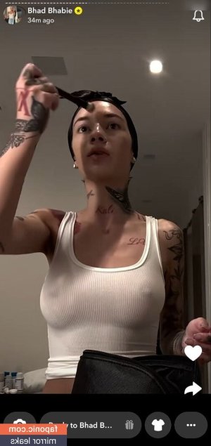 2-bhad-bhabie_1267.jpg
