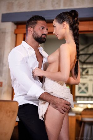 0003-02 thefappeningblog.com.jpg