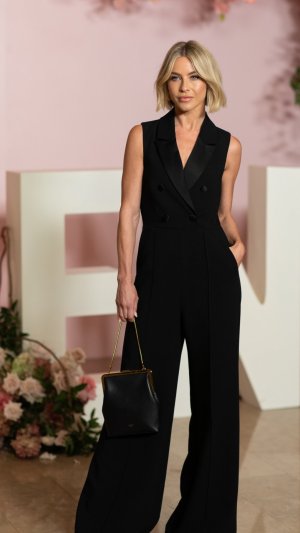 juleshough_story_9_8_2024_10_56_20 AM3452645038365255536.jpg