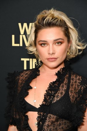 Florence Pugh (1).jpg