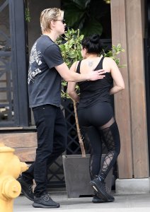 Ariel Winter Braless 70 - The Fappening Blog.jpg