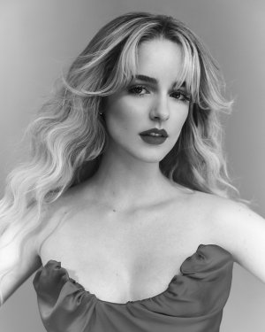 Numéro Netherlands Magazine (10).jpg