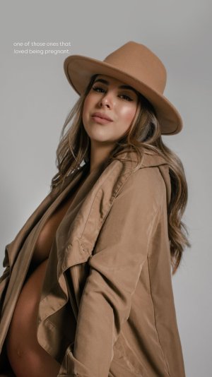 daniellamonet_story_9_16_2024_5_55_18 PM3458654108042092106.jpg