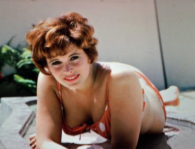 Jill St-John -wiki 1282775.jpg