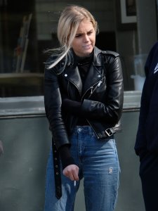 Hetti Bywater  Pub 3.jpg