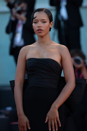 taylor-russell-at-79th-venice-international-film-festival-closing-ceremoy-09-10-2022-6.jpg