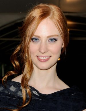 Deborah Ann Woll 001.jpg