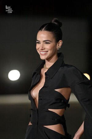 Bruna Marquezine (9).jpg