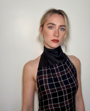 Saoirse Ronan (2).jpg