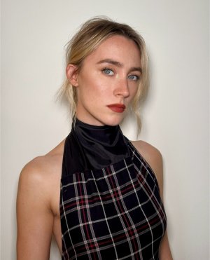 Saoirse Ronan (3).jpg