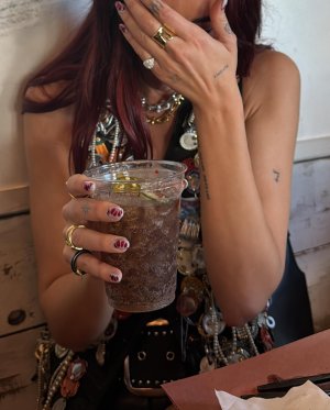 Dua_leggy cowgirl (5).jpg