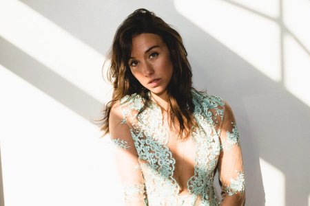 Stella Maeve (2).jpeg