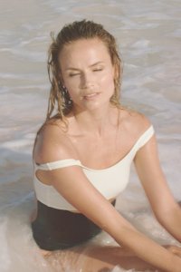 Natasha Poly Sexy scr 2 - The Fappening Blog.jpg