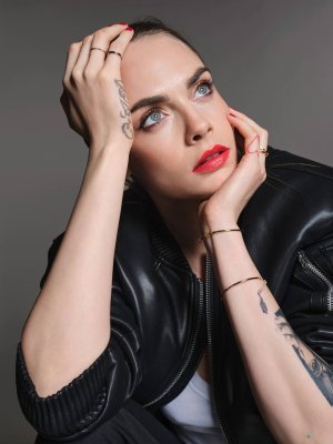 Cara Delevingne L’Oréal Paris 2024  (5).jpg