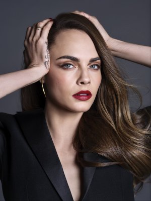 Cara Delevingne L’Oréal Paris 2024  (2).jpg