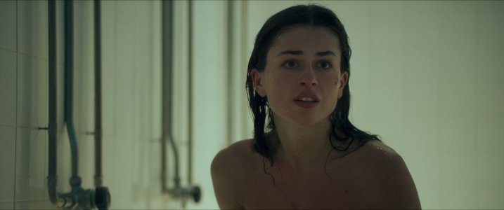 Free Falling (2024).mp4_snapshot_01.05.49.541.jpg