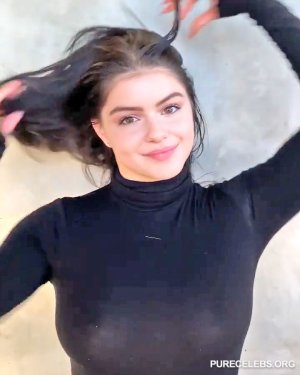 ariel-winter-leaked.jpg