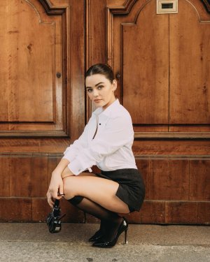 LH_Photoshoot  (6).jpg