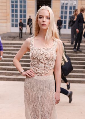 Christian Dior Show Paris Fashion Week Paris 09-24-2024  (18).jpg