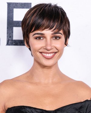 Naomi_Scott_at_Global_Premiere_Of_Paramount_Pictures___Smile_2__in_Hollywood_10-14-2024__89_.jpg