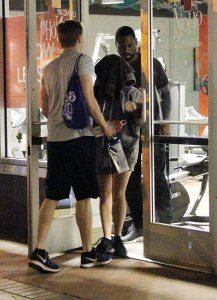 Ariel Winter 58 - The Fappening Blog.jpg