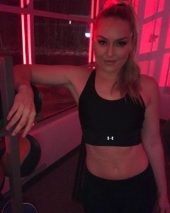Lindsey Vonn Sexy 2 - The Fappening Blog.jpg
