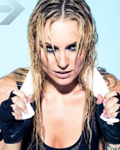 Lindsey Vonn Sexy 33 - The Fappening Blog.jpg