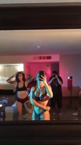 TheFappeningBlog.com - Nicole Aniston & Tana Lea Sexy8.jpg