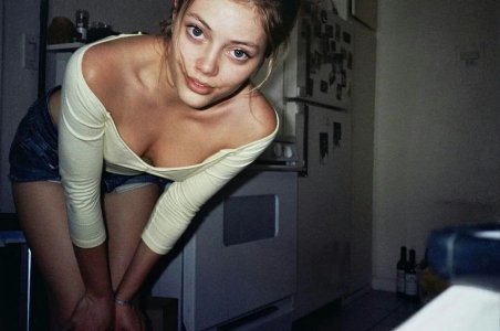 Grace Van Dien (4).jpeg