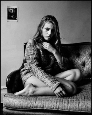 Grace Van Dien (11).jpg