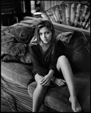 Grace Van Dien (16).jpg