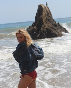 sloane-avery (5).jpg