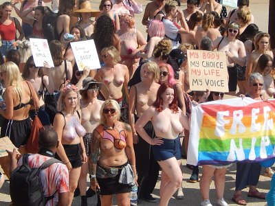 Brighton_2018_Free_The_Nipple_rally_155.jpg