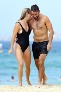 TheFappeningBlog.com - Elise Stacy Sexy 2.jpg