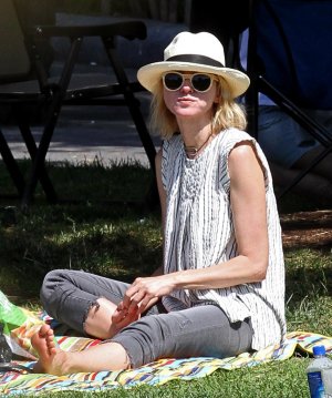 Naomi-Watts-Feet-OMG_467.jpg