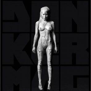 02-Yolandi-Visser-Nude-Naked-Topless-295x295-optimized.jpg